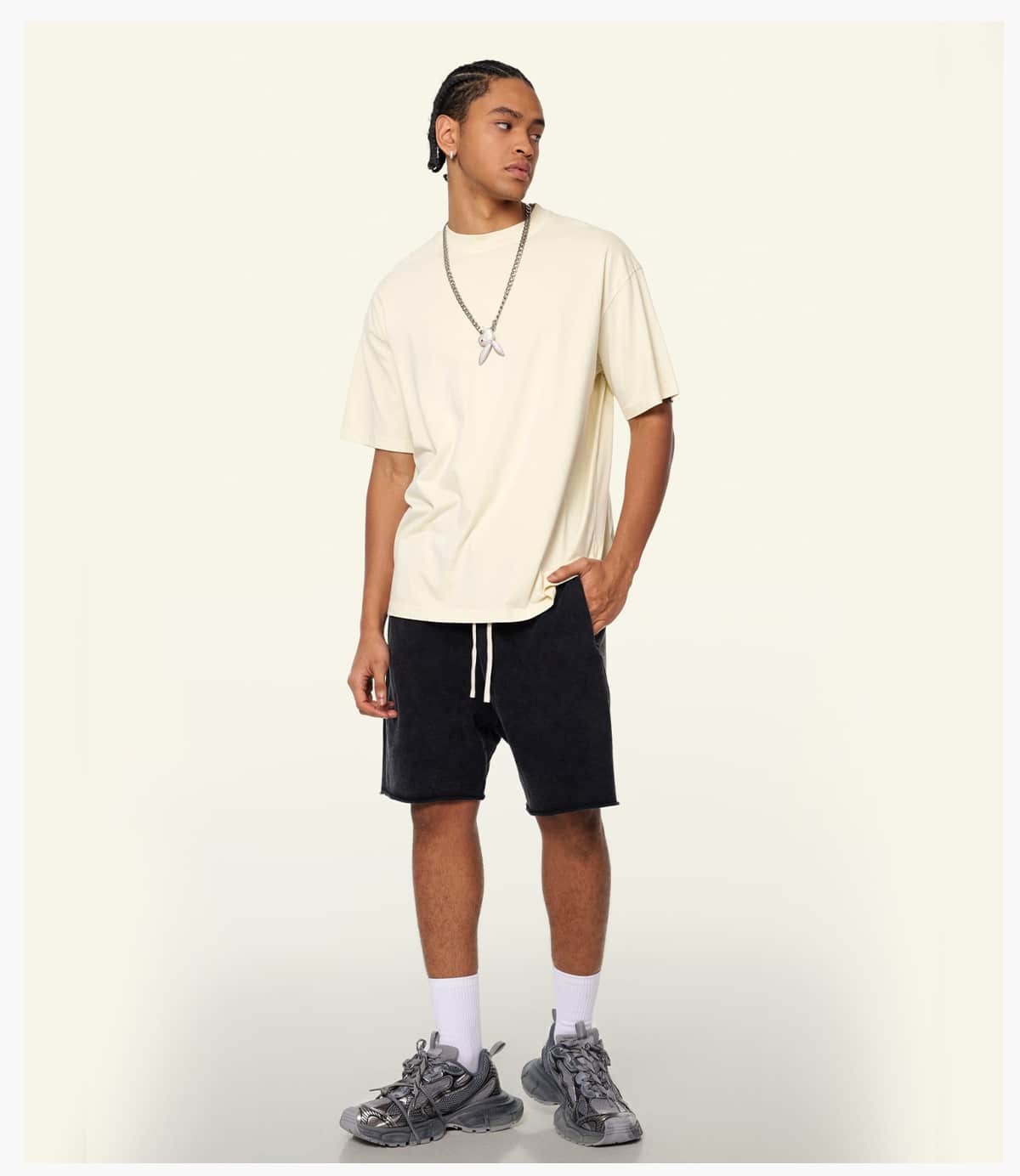 #1120 Cotton 200GSM Light Wash Oversized T-Shirt 24