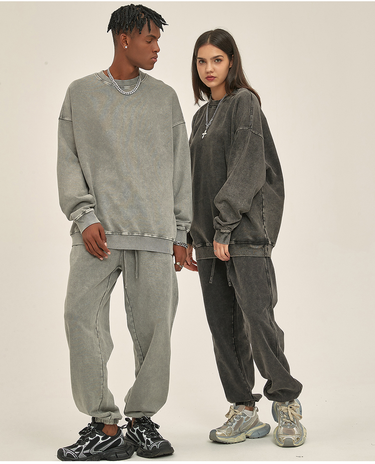 #2319 Cotton Terry 420Gsm Oversized Snow Wash Sweatshirt 31
