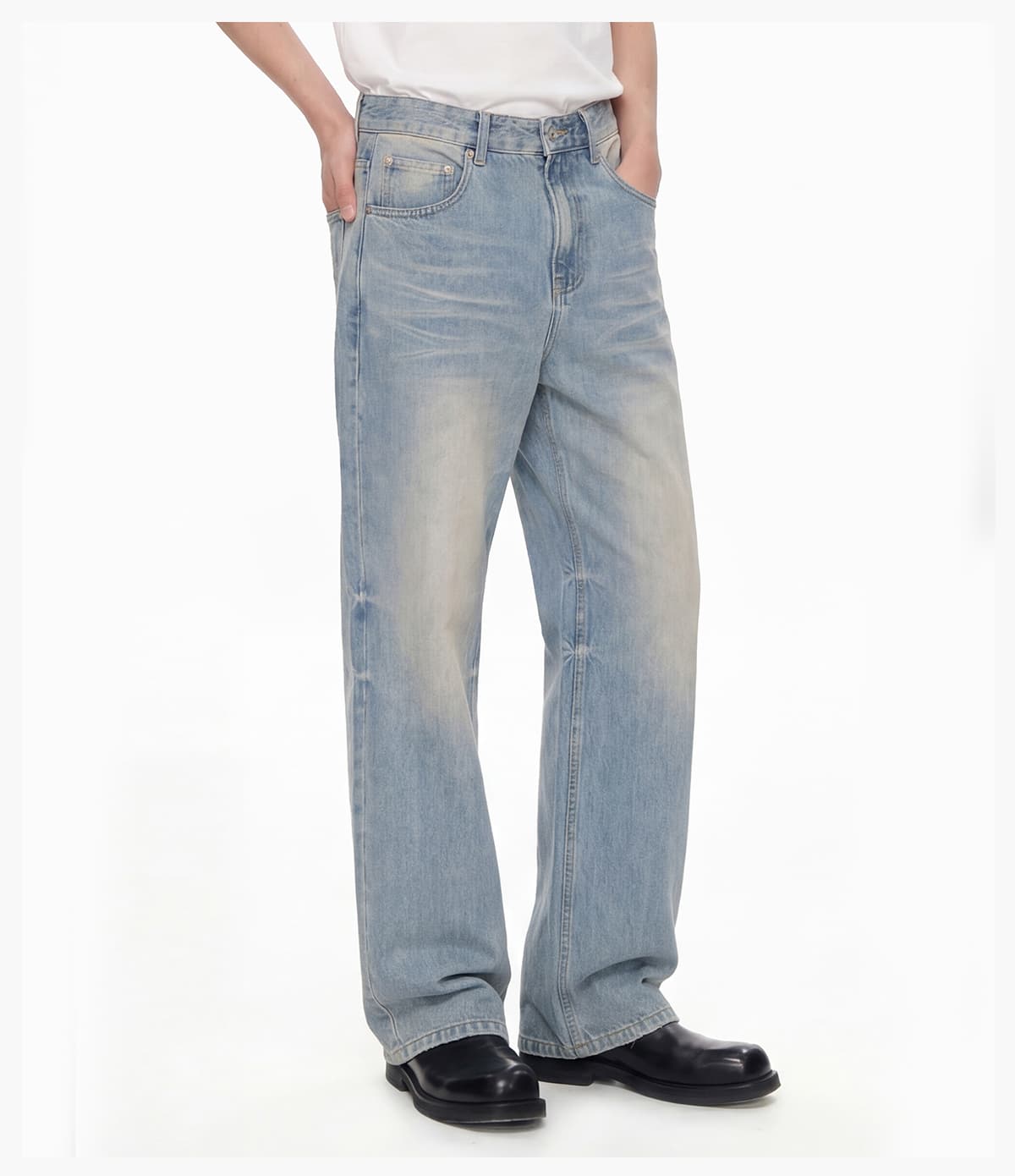 #2581 Distressed Raw-Hem Wavy Wash 385g Straight-Leg Jeans 23